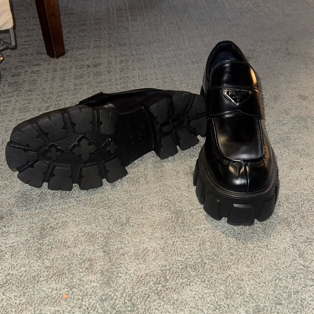 Prada Men's Black Loafers - Picture 3 of 3